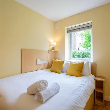 Apartment 2 Bed Apartment, Sleeps 6 Galway